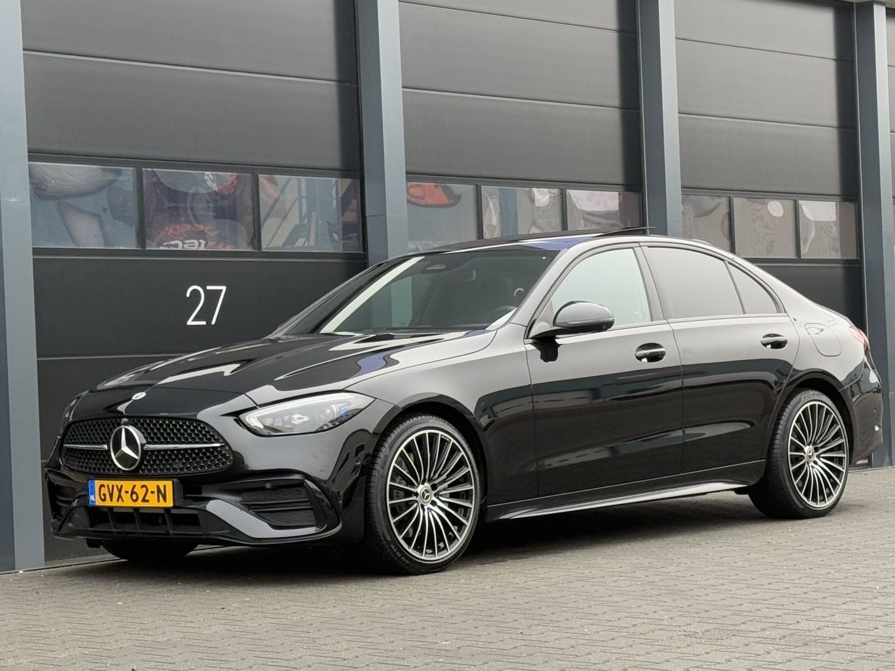 Mercedes-Benz C-klasse - 300 e AMG AMG Pano 360 Hade-up - AutoWereld.nl