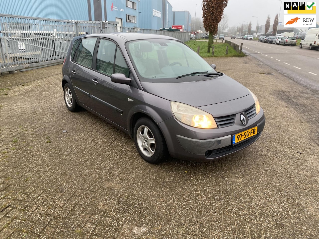 Renault Scénic - 1.6-16V Expression Comfort 1.6-16V Expression Comfort - AutoWereld.nl