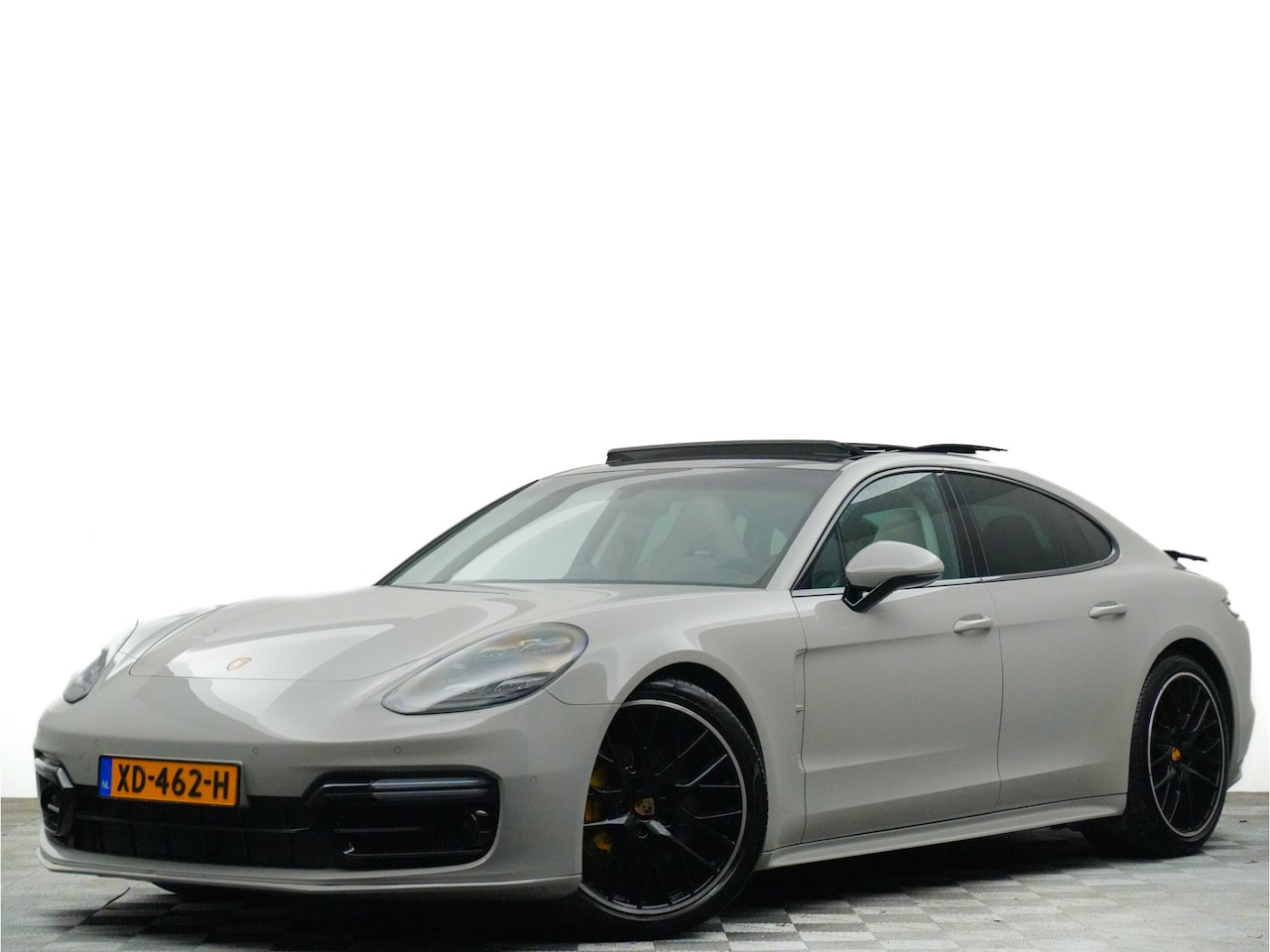 Porsche Panamera - 2.9 4S 441pk Sport Design (sport chrono,carbon,stoelventilatie,panoramadak,bose audio) - AutoWereld.nl