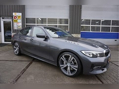 BMW 3-serie - 330i High Executive Automaat