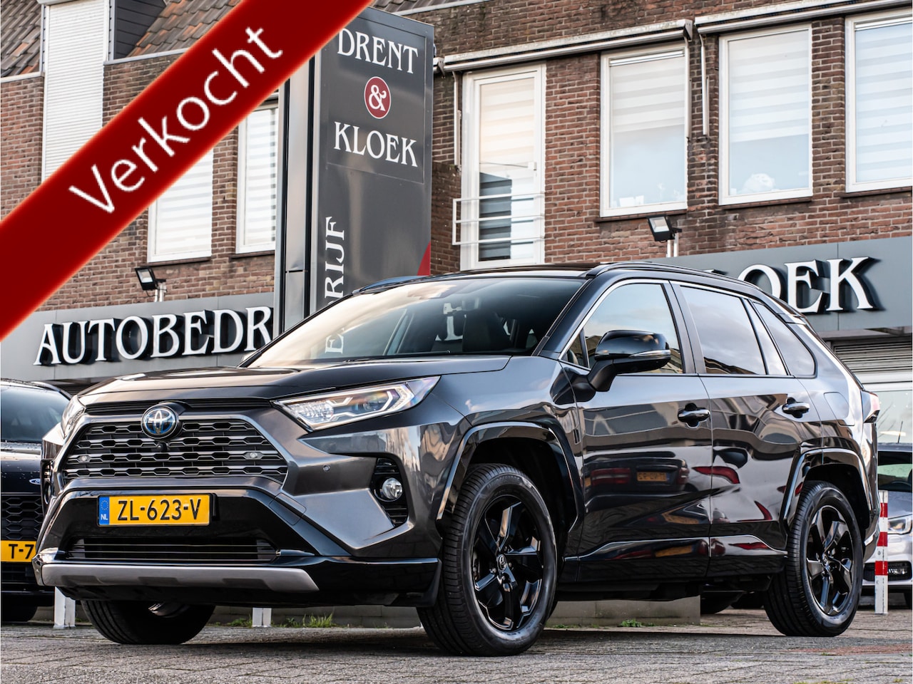 Toyota RAV4 - 2.5 Hybrid AWD Bi-Tone ORG NL PANO CAMERA JBL AUDIO ELEK STOEL TREKHAAK - AutoWereld.nl