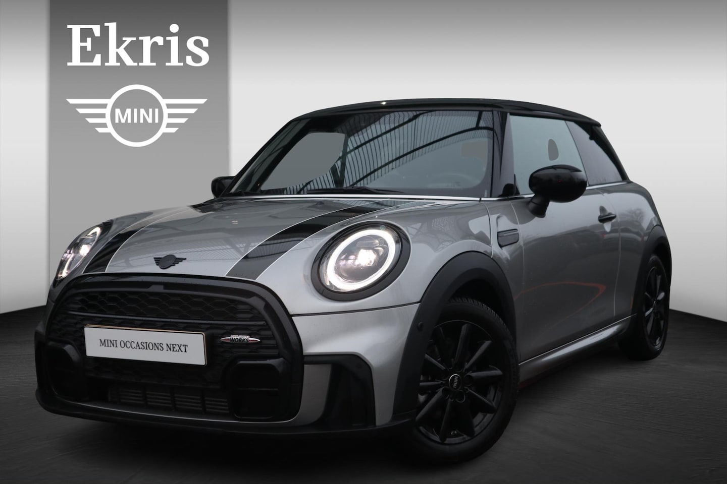 MINI Cooper - 3-deurs John Cooper Works Uitvoering | Premium Plus Pakket - AutoWereld.nl