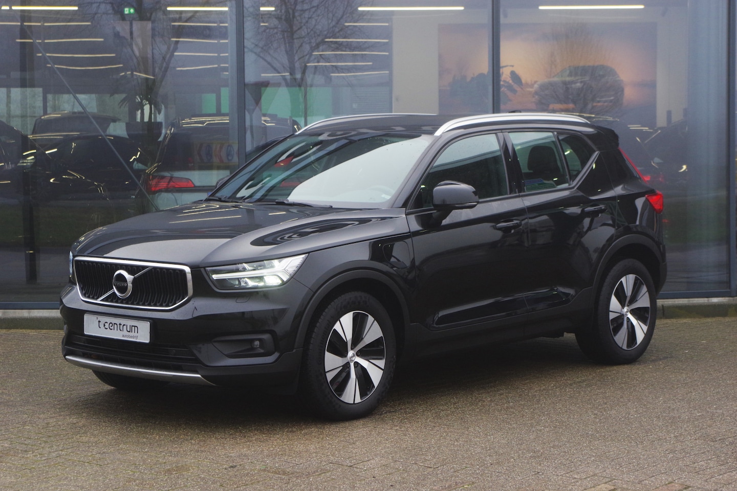 Volvo XC40 - 1.5 T5 262 PK Recharge PHEV Inscription Expression, Stoelverwarming, Camera, Apple-Carplay - AutoWereld.nl