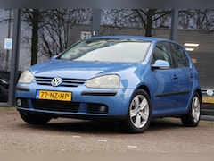 Volkswagen Golf - 1.6 FSI Trendline|AUTOMAAT|Camera|Carplay|