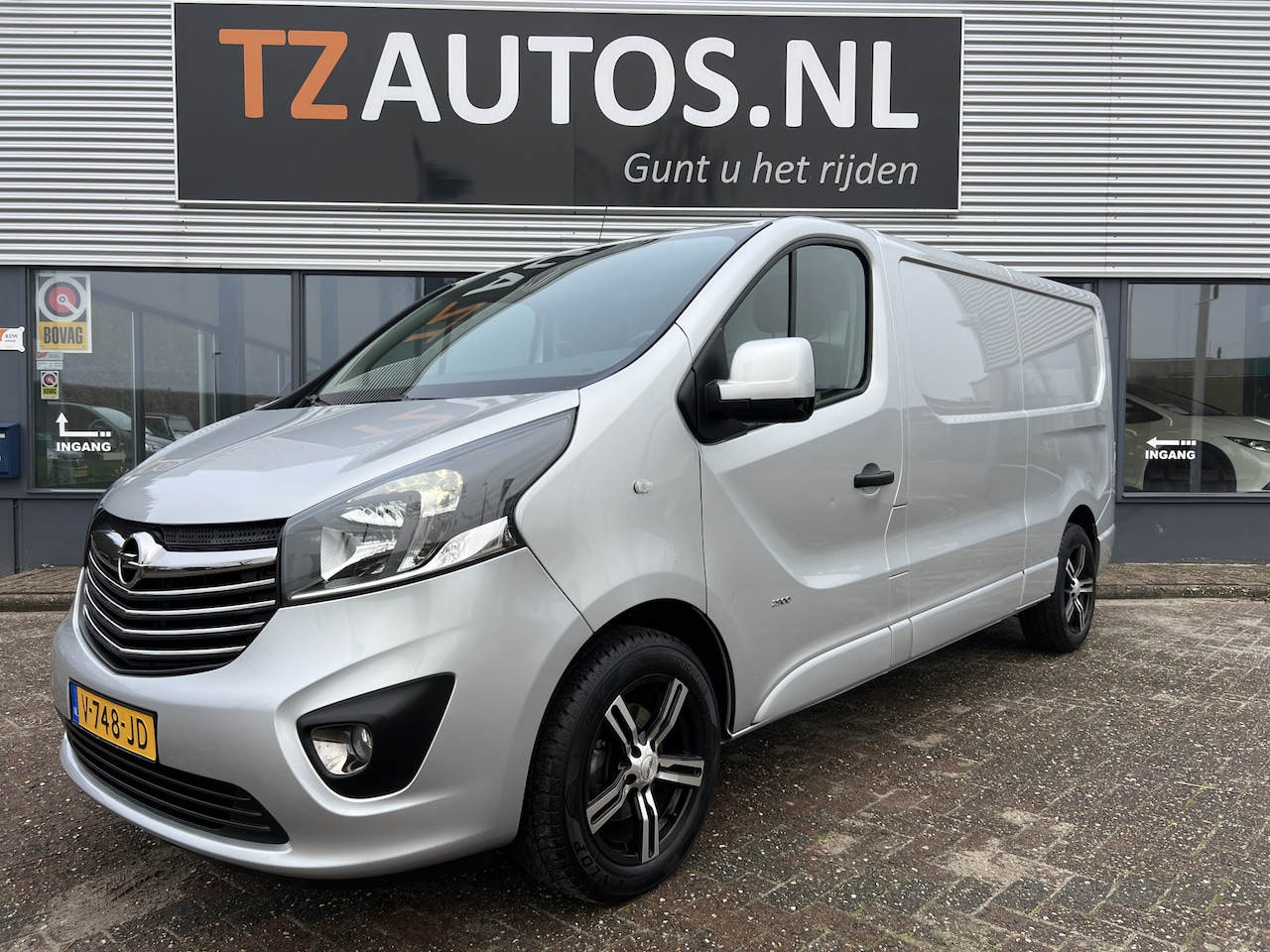 Opel Vivaro - 1.6 CDTI L2H1 Sport |Navi |Led |Camera |Etc. - AutoWereld.nl