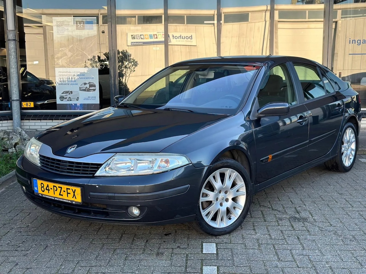 Renault Laguna - 1.8-16V Tech Road 1.8-16V Tech Road - AutoWereld.nl