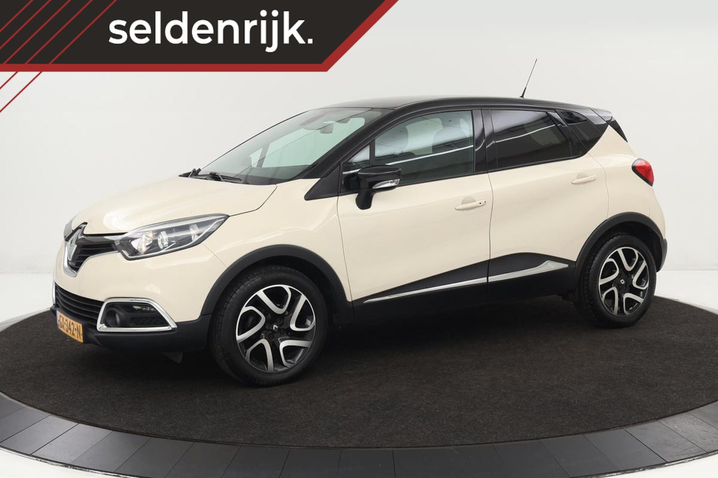 Renault Captur - 0.9 TCe Dynamique | Camera | Navigatie | Keyless | Climate control | PDC | Cruise control - AutoWereld.nl