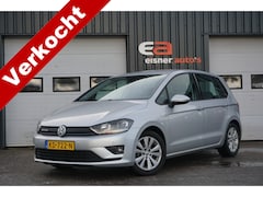 Volkswagen Golf Sportsvan - 1.0 TSI Connected Series | CAMERA | TREKHAAK | NAVI | ECC |