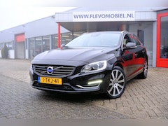 Volvo V60 - 2.4 D6 AWD Plug-In Hybrid Summum Aut. Pano|1e Eig|Leder|Xenon|Adapt.Cruise|Enz