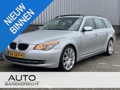 BMW 5-serie Touring - 520d Business Line Panoramadak \ Leder