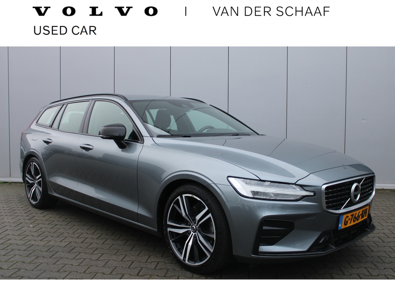 Volvo V60 - T4 R-Design | Trekhaak | Lederen Sportstoelen | Stuurwiel verwarming | - AutoWereld.nl