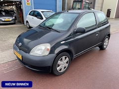 Toyota Yaris - 1.0 VVT-i Yorin 2002 stuurbekrachtiging APK juni 2025 Leuke en zuinige auto voor de kleine