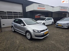 Volkswagen Polo - 1.2 5 Deurs apk nw Ketting Grote beurt radio scherm