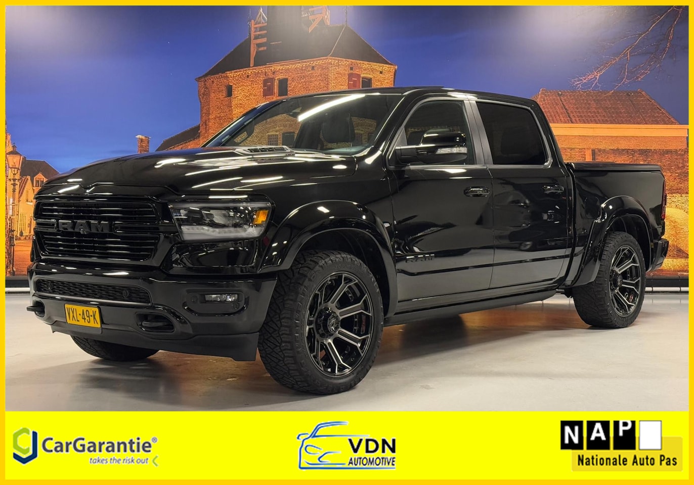 Dodge Ram 1500 - 5.7 V8 Crew Cab Laramie Sport LPG Panodak H/K LED - AutoWereld.nl