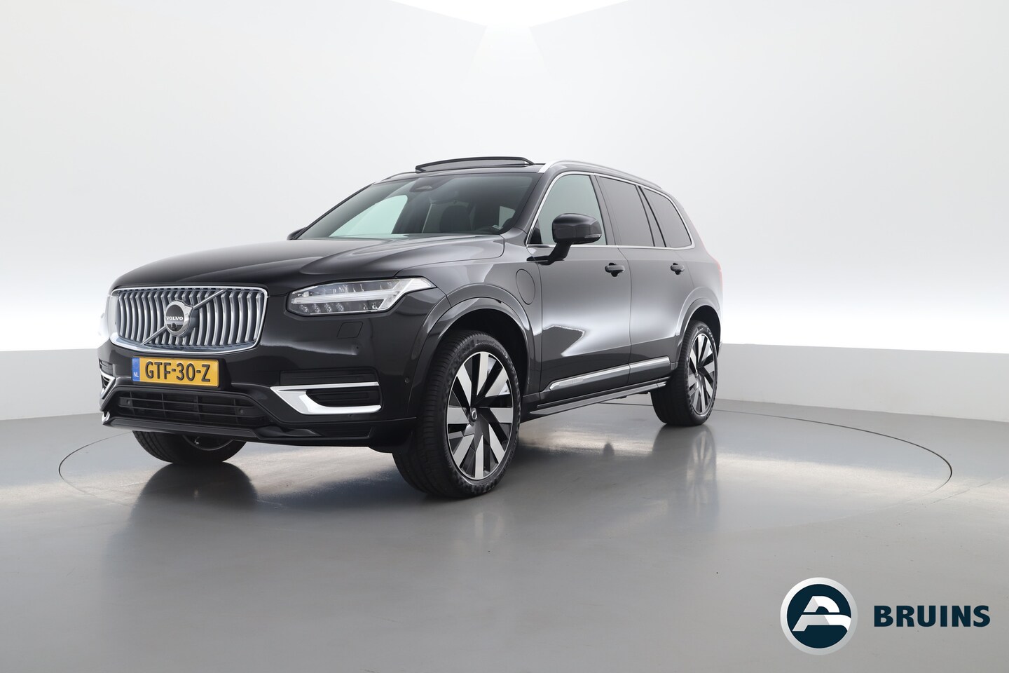 Volvo XC90 - T8 Recharge Plus Bright 455pk | Pano | Pilot Assist | 360Cam | Memory seats | Google Info. - AutoWereld.nl