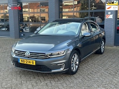 Volkswagen Passat - 1.4 TSI GTE Connected Plus PANO|AUTOPARK|LEER|CAMERA|DSG