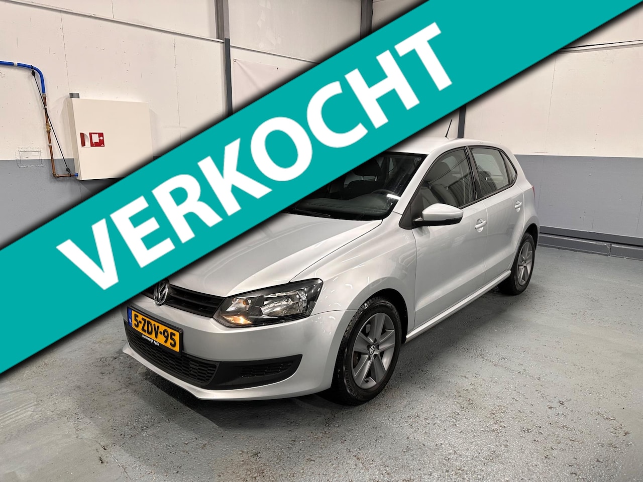 Volkswagen Polo - 1.2 Easyline Airco EL Ramen BT Aux Usb 2013 - AutoWereld.nl