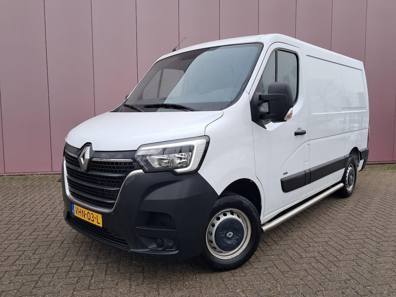 Renault Master - GB 76pk Z.E. L1H2 T31 FWD KOOPACCU 33kWh - AutoWereld.nl