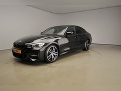 BMW 3-serie - Sedan 320i M-Sportpakket / HIFI / PDC / LED / Live Cockpit / Variabele sportsteering / Alu