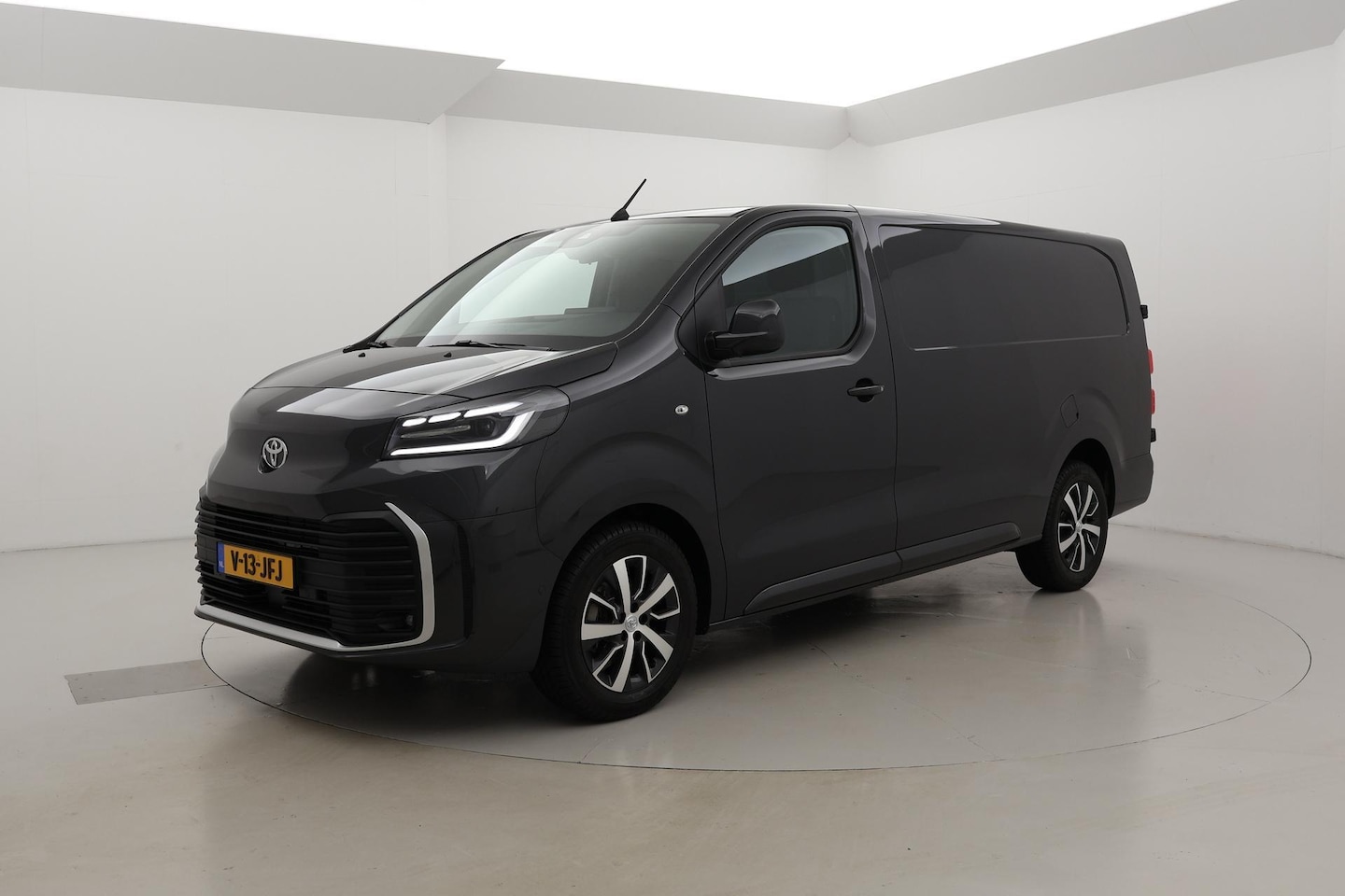 Toyota PROACE Long Worker - 2.0 D-4D 180 Professional Automaat | BPM vrij - AutoWereld.nl