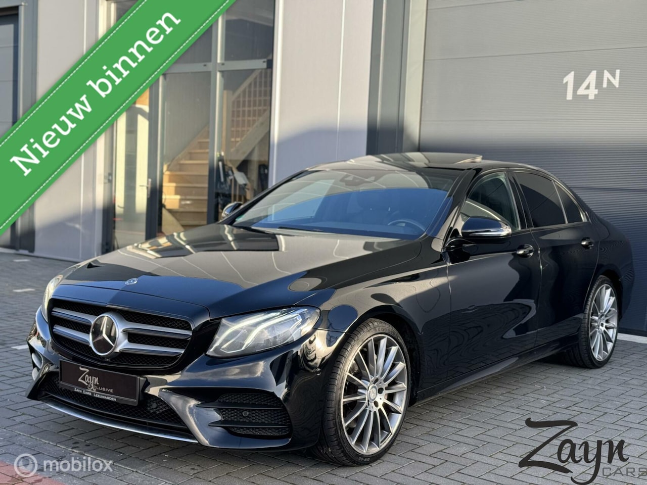 Mercedes-Benz E-klasse - 220D Premium Plus | AMG | 20'' | Dak | LED - AutoWereld.nl