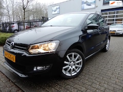 Volkswagen Polo - 1.4-16V Highline