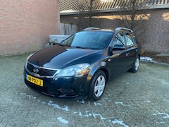 Kia Cee'd Sporty Wagon - 1.4 CVVT X-tra