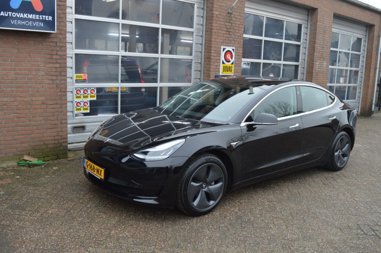 Tesla Model 3 - Panoramadak , Leer, Cruise Stnd.RWD Plus 60 kWh - AutoWereld.nl