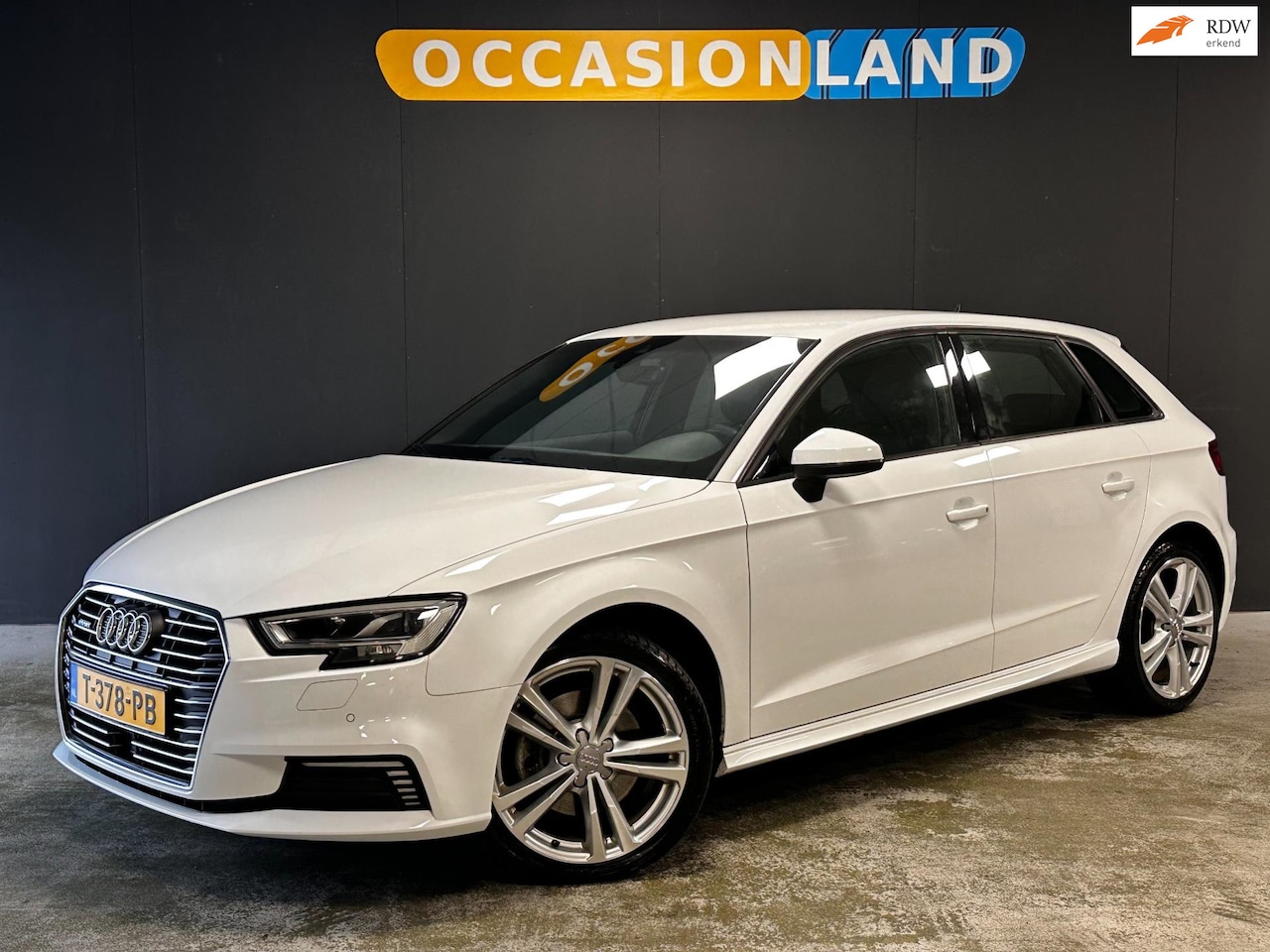 Audi A3 Sportback - 40 e-tron Advance 3xS-Line |VIRTUAL|LED|STOELVERWARMING| - AutoWereld.nl