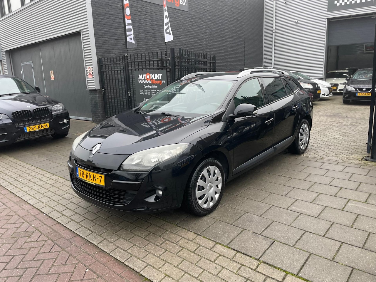 Renault Mégane Estate - 1.4 TCe Parisienne 3e Eigenaar! Trekhaak Airco NAP APK - AutoWereld.nl