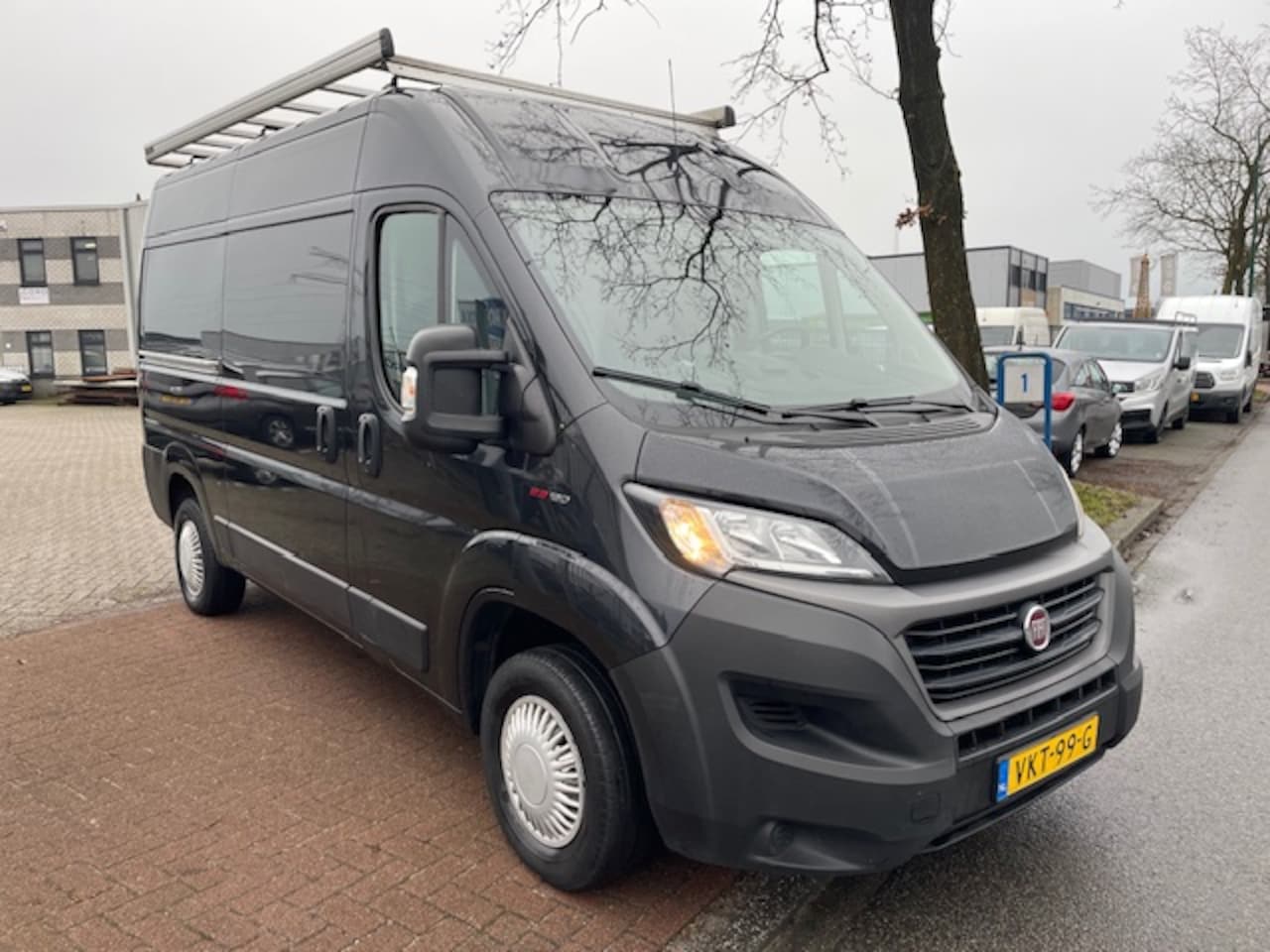 Fiat Ducato - 30 2.3 120pk MultiJet L2 H2 Airco/ECC,Navigatie,Camera,Imperiaal - AutoWereld.nl