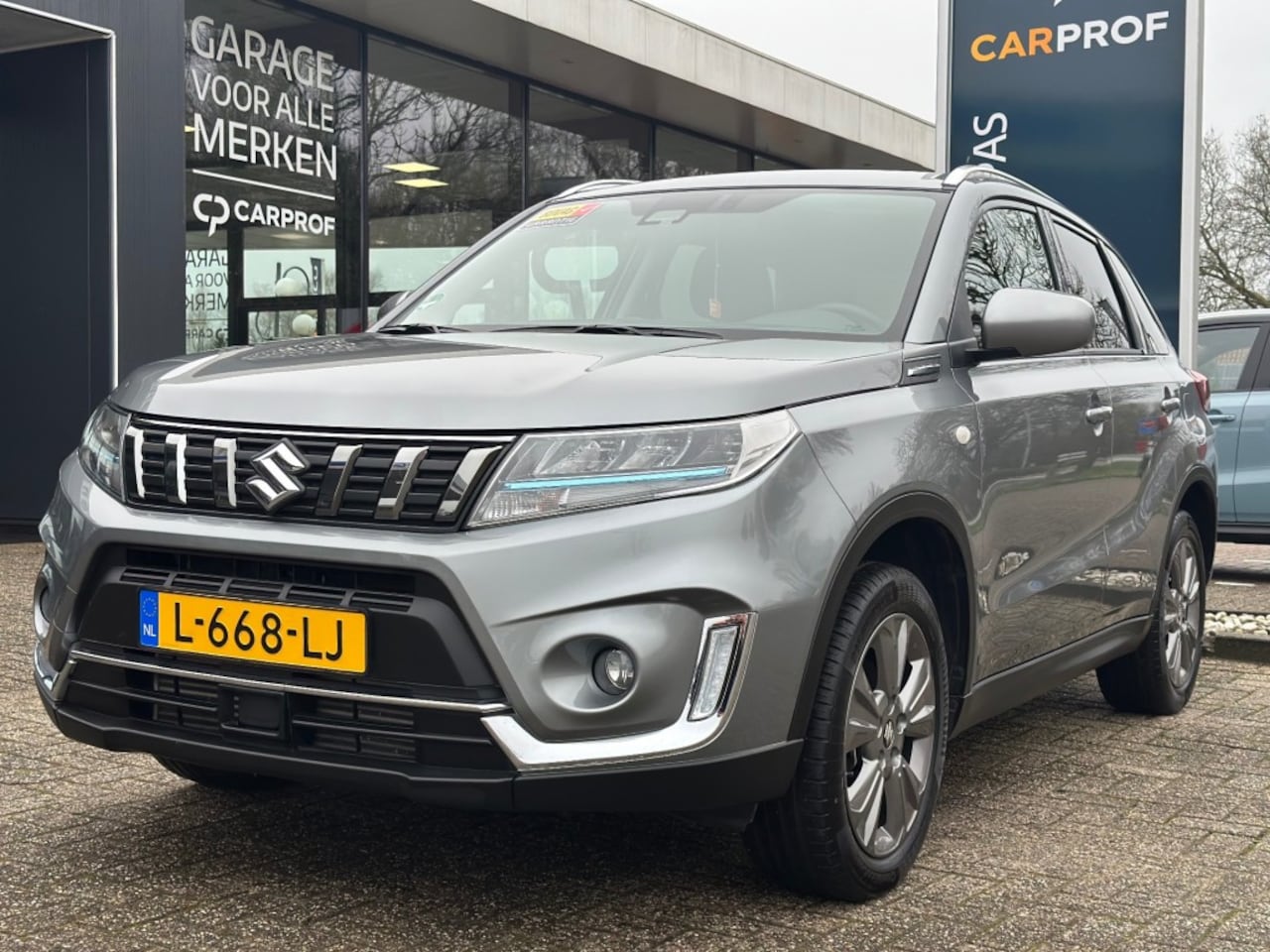 Suzuki Vitara - 1.4 Boosterjet Smart Hybrid Select Automaat '' Infotainmetsystem - AutoWereld.nl