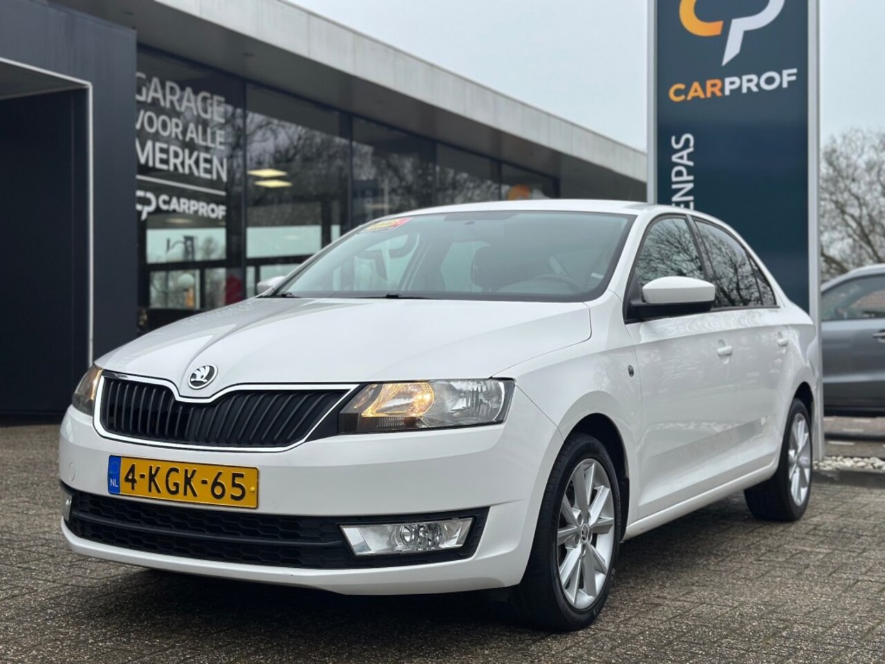 Skoda Rapid - 1.2 TSI Greentech Elegance Businessline '' PDC - Cruise Control - AutoWereld.nl