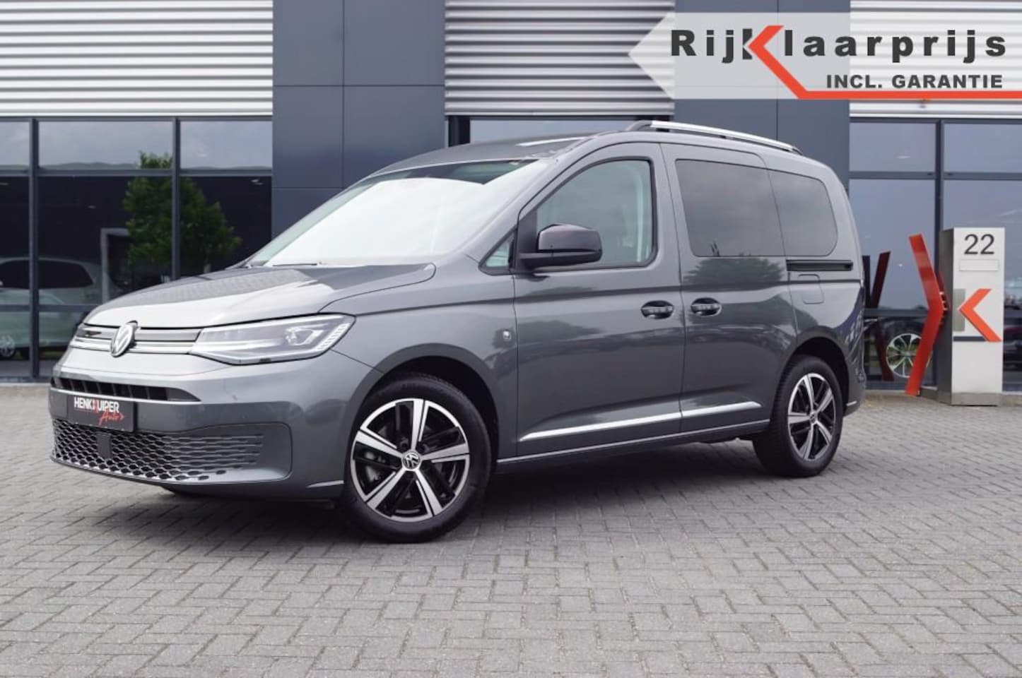 Volkswagen Caddy - 1.5 TSI DSG Style / LED /  Virtual cockpit / Navi /PDC / 17 LM - AutoWereld.nl