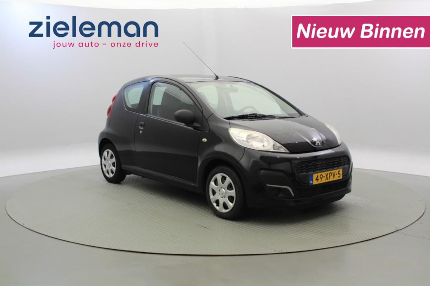 Peugeot 107 - 1.0 Access Accent - Airco - AutoWereld.nl