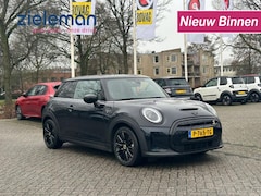 MINI Cooper - Electric Classic 33 kWh - Panorama, Camera, Stoelverw