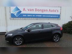 Volvo V40 - 1.6 T3 R-DESIGN, Navi, Clima, Camera, DBriem Verv