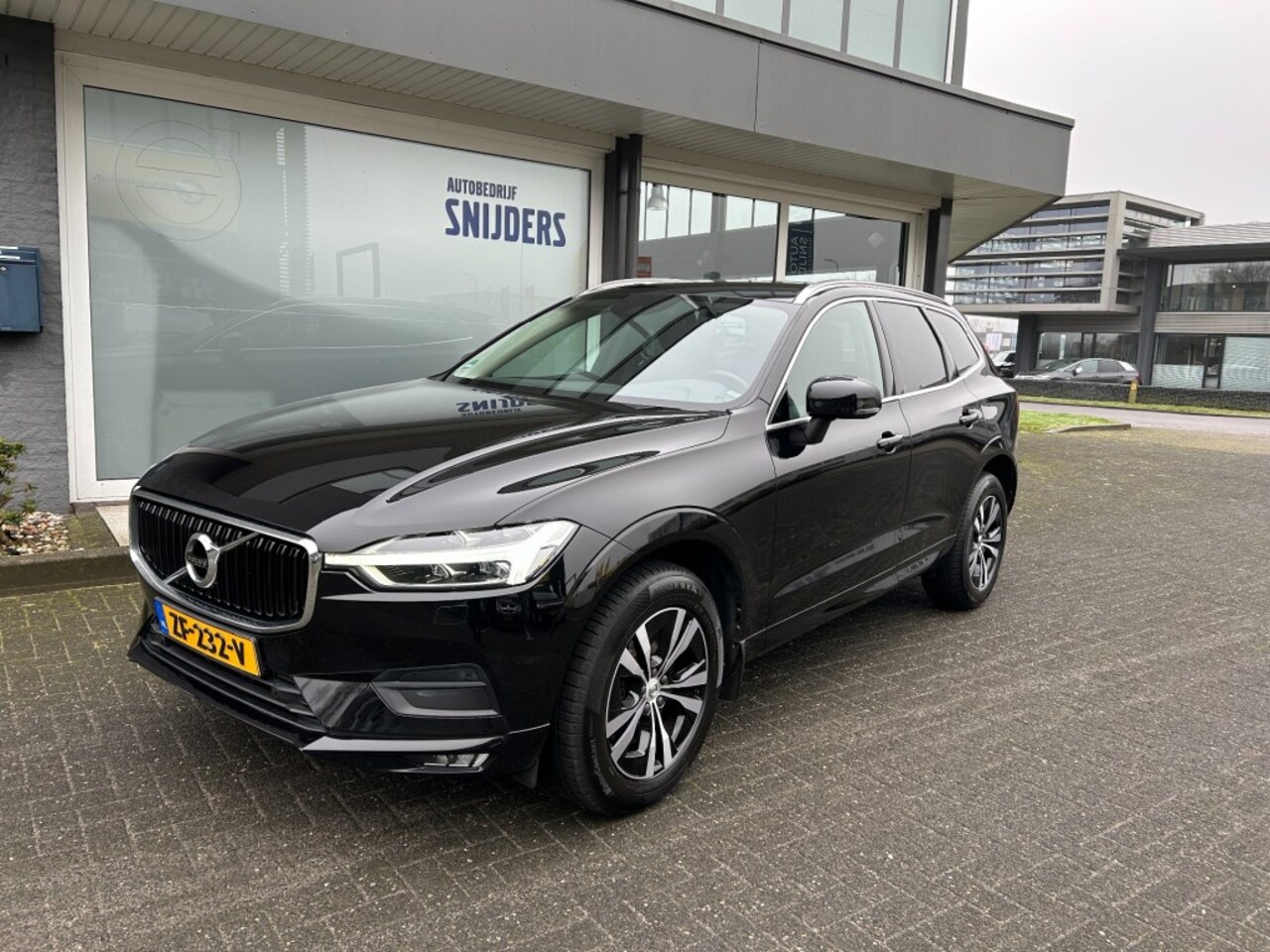 Volvo XC60 - 2.0 T5 MOMENTUM PRO Geartronic - AutoWereld.nl