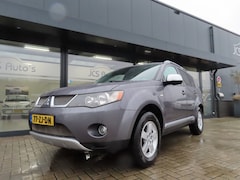 Mitsubishi Outlander - 2.4 Intro Edition 2 WD Ecc Leder Trekhaak 2008