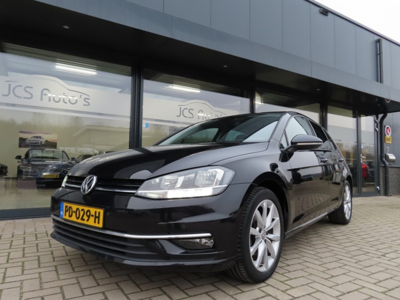 Volkswagen Golf - 1.4 TSI Highline DSG Ecc Leder Navi Pano 2017 - AutoWereld.nl