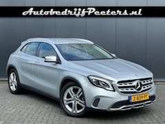 Mercedes-Benz GLA-Klasse - GLA 180 Aut7 Leder Navi Camera LED Cruise PTS