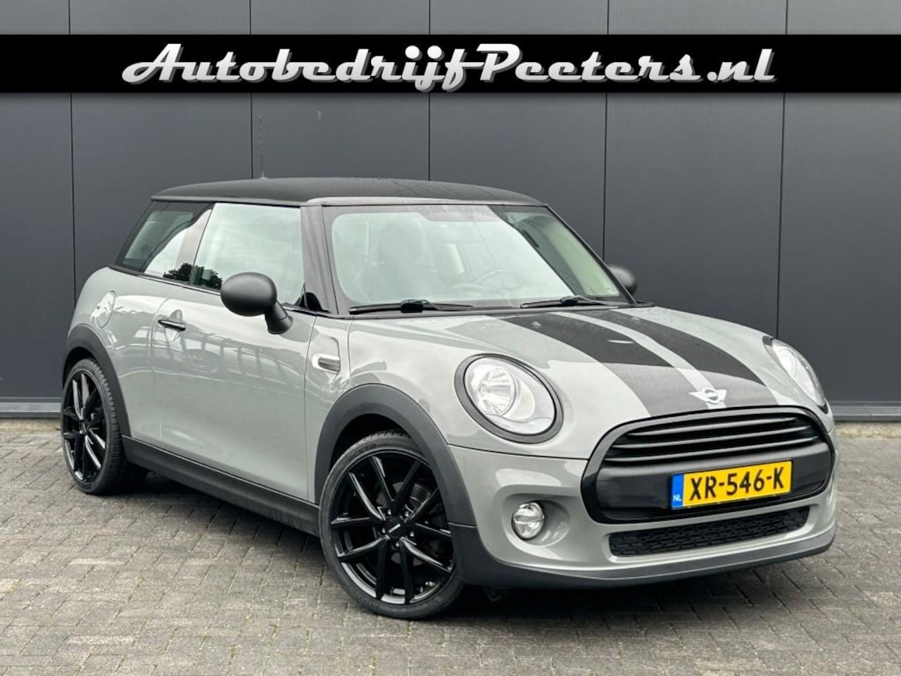 MINI One - Cooper Look Airco PDC Sportstuur Stoelverwarming - AutoWereld.nl