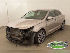 Hyundai i30 - I-30 1.4 T-GDI 94.851 km