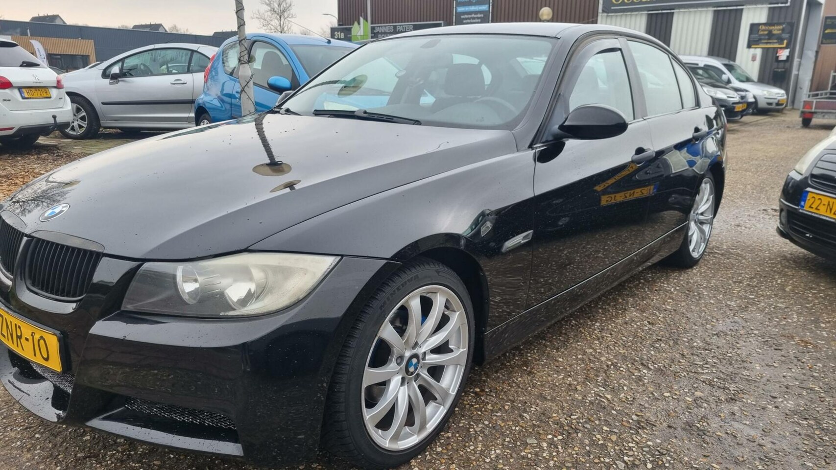 BMW 3-serie - 320i Executive - AutoWereld.nl