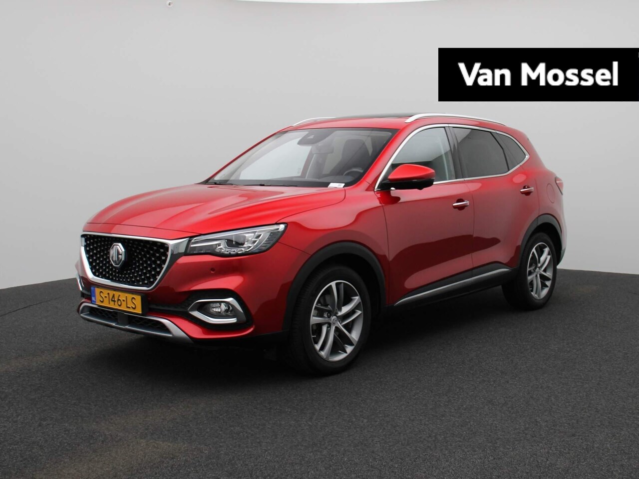 MG EHS - 1.5 TGDI Luxury | Panoramadak | Leder | Navi | Led Sfeerlicht | 360 Camera | Adaptive Crui - AutoWereld.nl