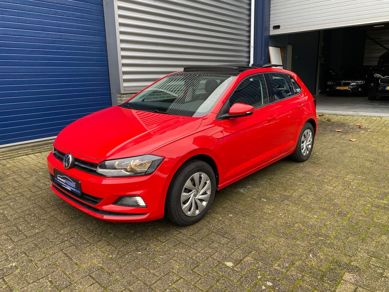 Volkswagen Polo - 1.0 Benzine 80PK Panoramadak Comfortline - AutoWereld.nl