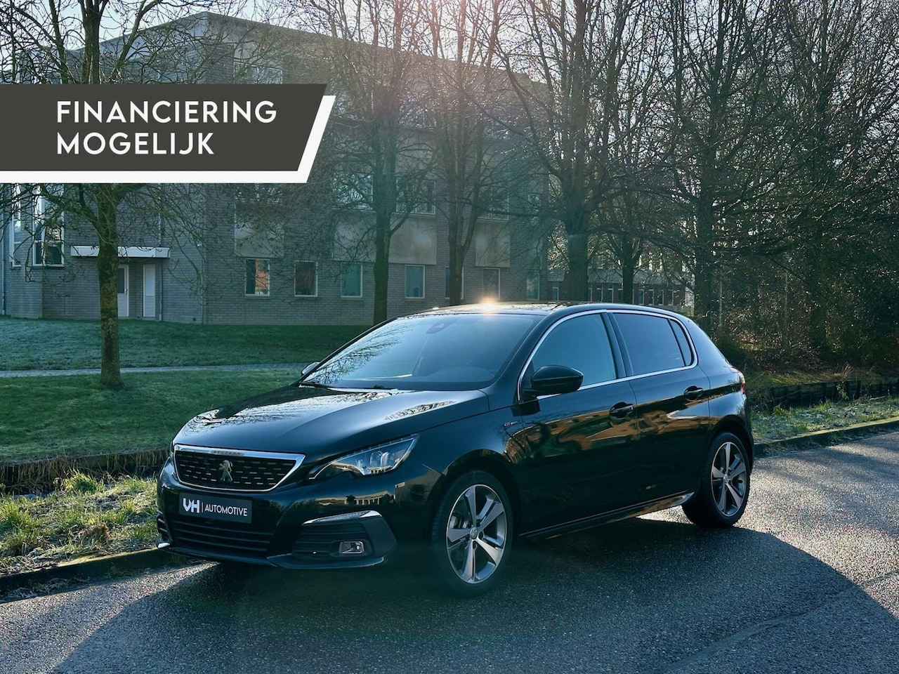 Peugeot 308 - 1.2 GT-line - facelift - autom. - CarPlay - PDC - AutoWereld.nl