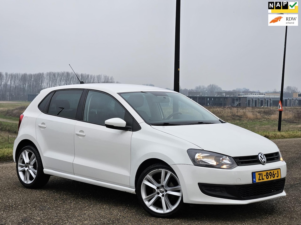 Volkswagen Polo - 1.2-12V Comfortline Airco| Elektr ramen| Lmv| Nap| Boekjes - AutoWereld.nl