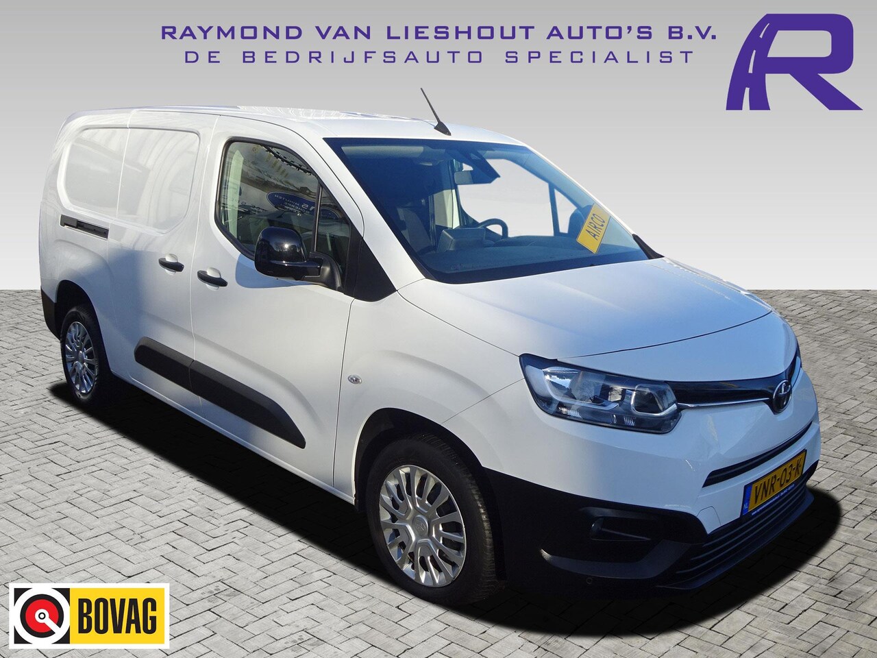 Toyota ProAce City - 1.5 D-4D Professional EU6 Long L2 AIRCO NAVIGATIE PDC - AutoWereld.nl