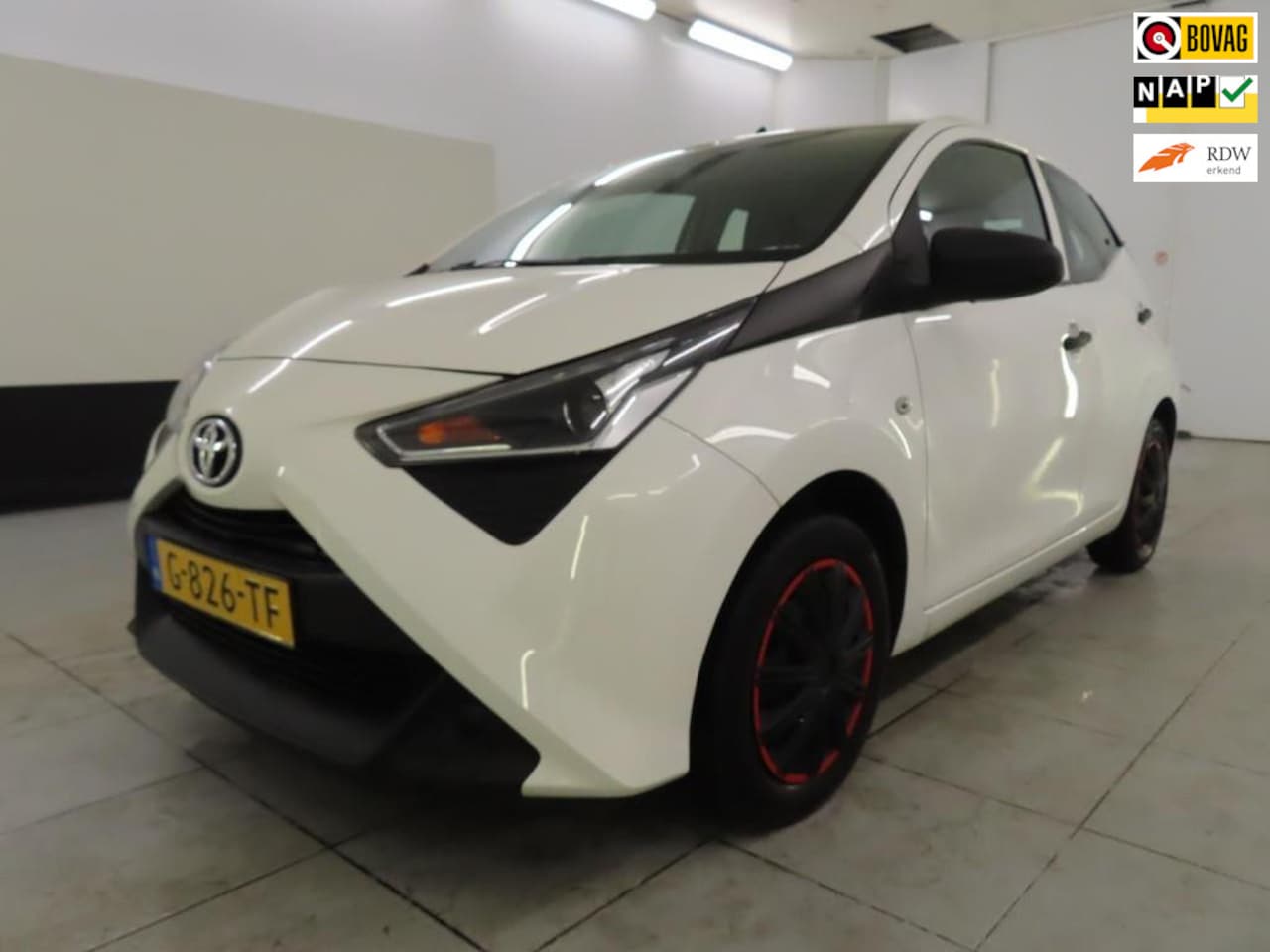 Toyota Aygo - 1.0 VVT-i x-fun+Airco+Elek-Pakket+DAB+=DECEMBER 2019 !! - AutoWereld.nl